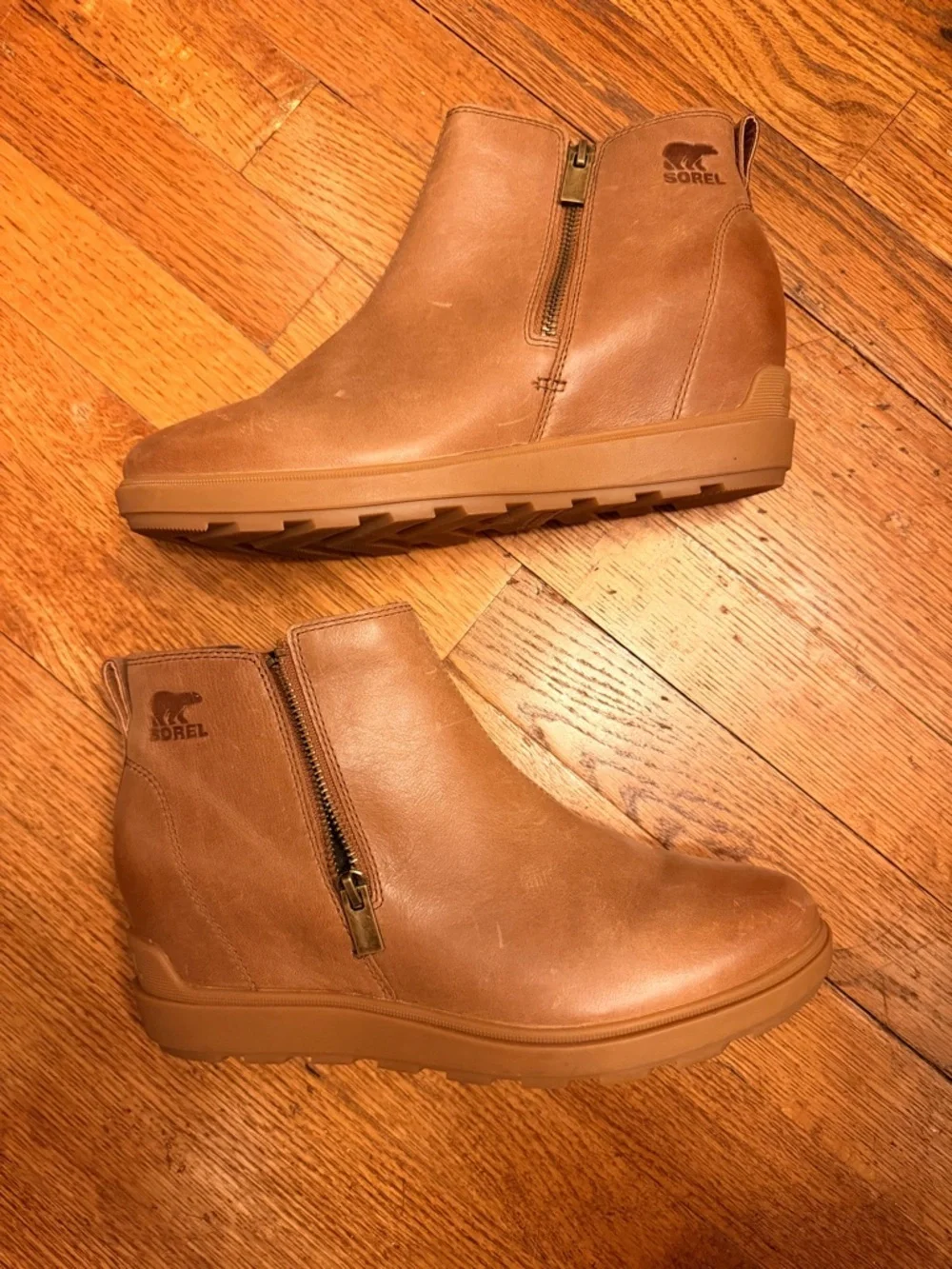 Sorel Women’s Brown Waterproof Leather Ankle Boots Size 10 Chelsea Zip